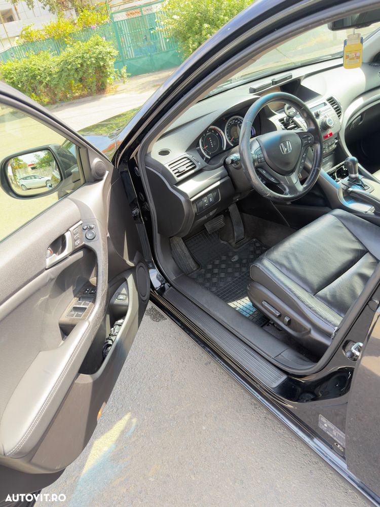 Honda Accord - 10