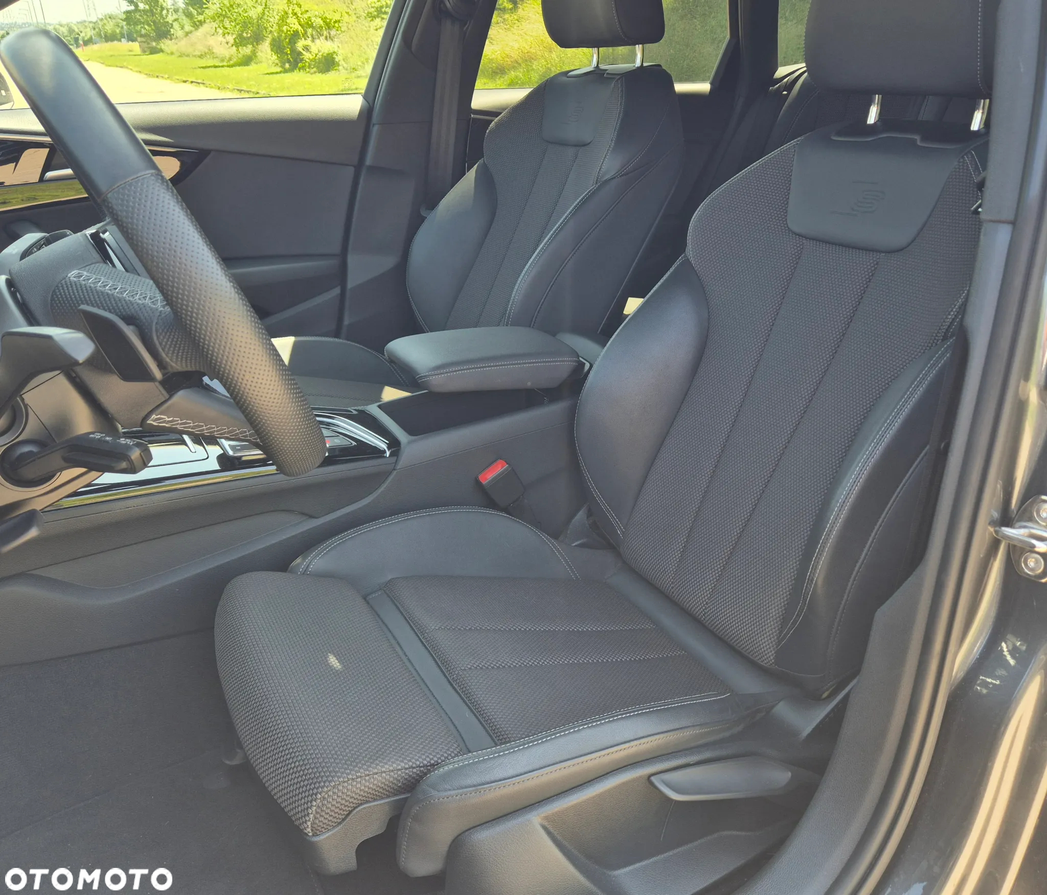 Audi A4 Avant 35 TFSI S tronic S line - 24