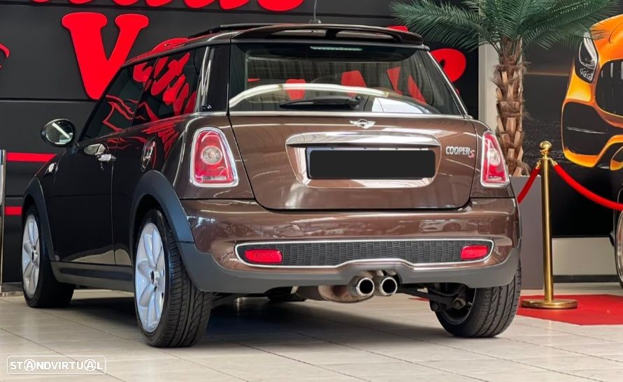 MINI 3 Portas Cooper D - 10