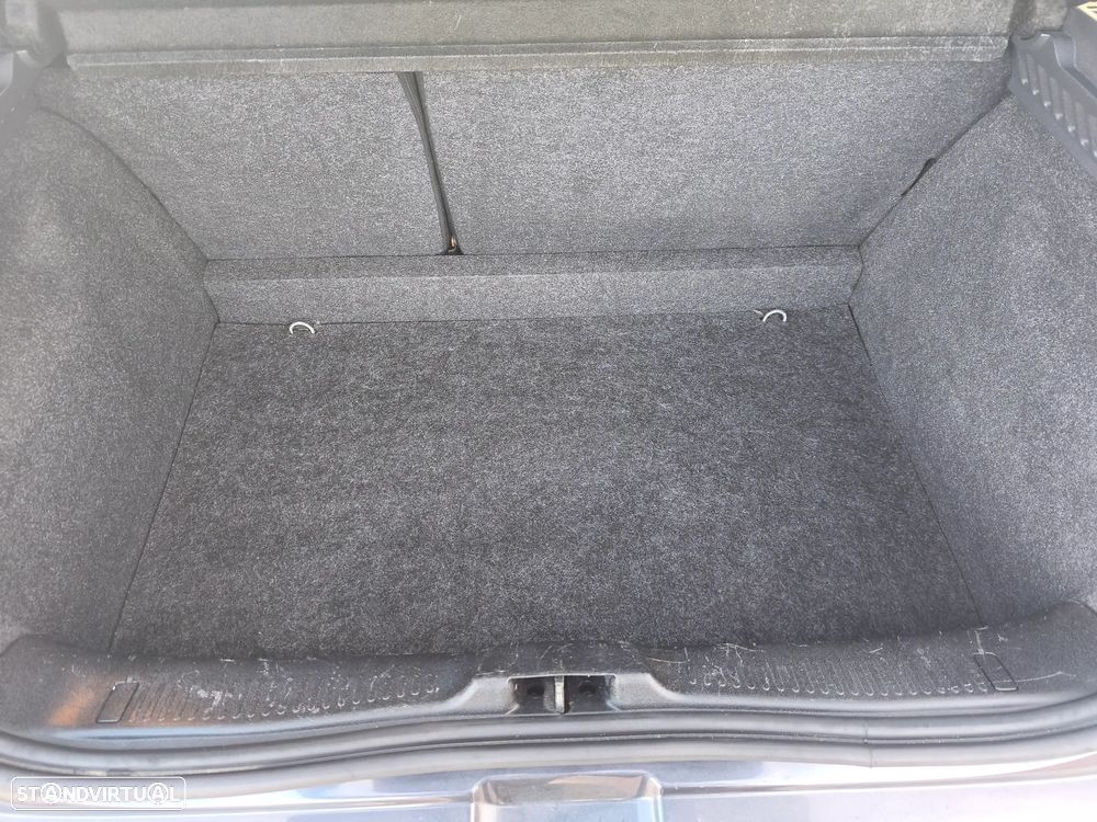 Renault Clio 1.2 16V Dynamique - 9