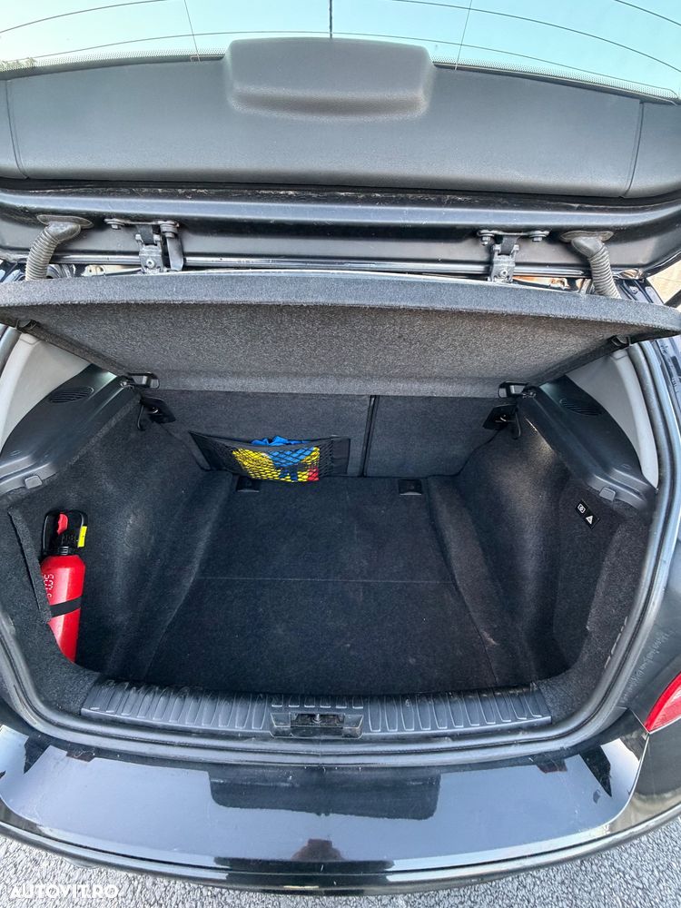 BMW Seria 1 123d DPF Aut. Edition Sport - 14