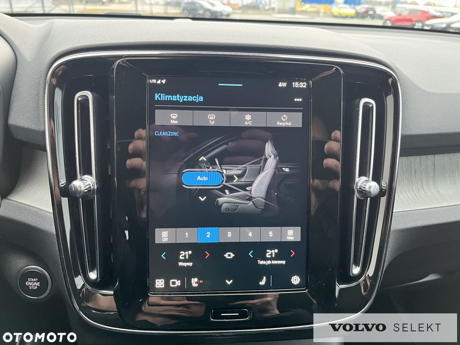 Volvo XC 40 - 22