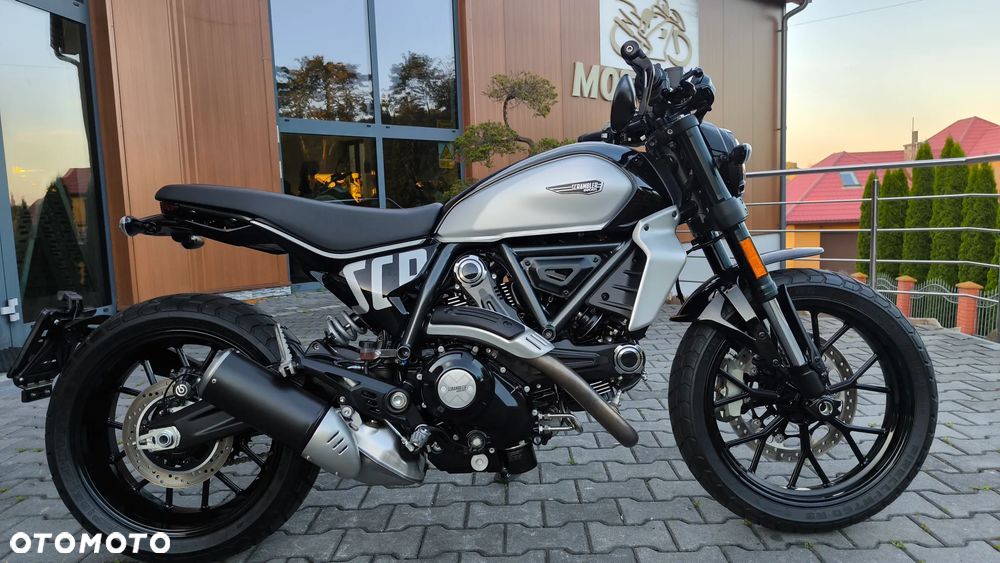 Ducati Scrambler - 1