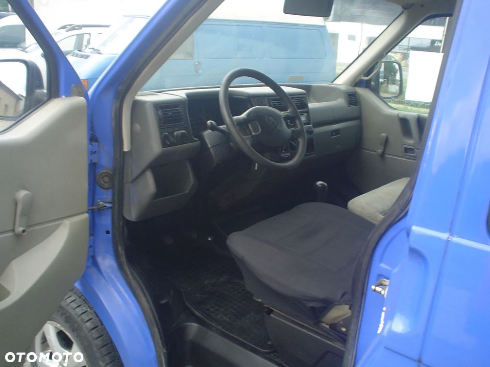 Volkswagen T4 - 6
