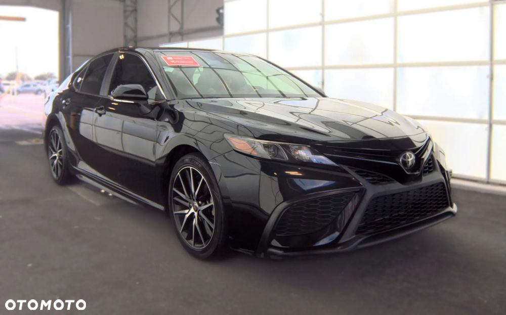 Toyota Camry 2.5 Hybrid Prestige CVT - 5