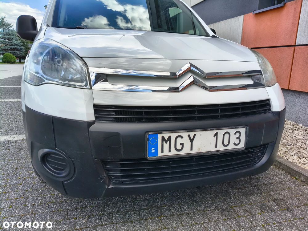 Citroën BERLINGO 1.6 HDI (90KM) 5-BIEGÓW (L1H1) KLIMA WEBASTO STAN IDEALNY 100% BEZWYPADKOWY SERWIS KM NIE MA RDZY - 28