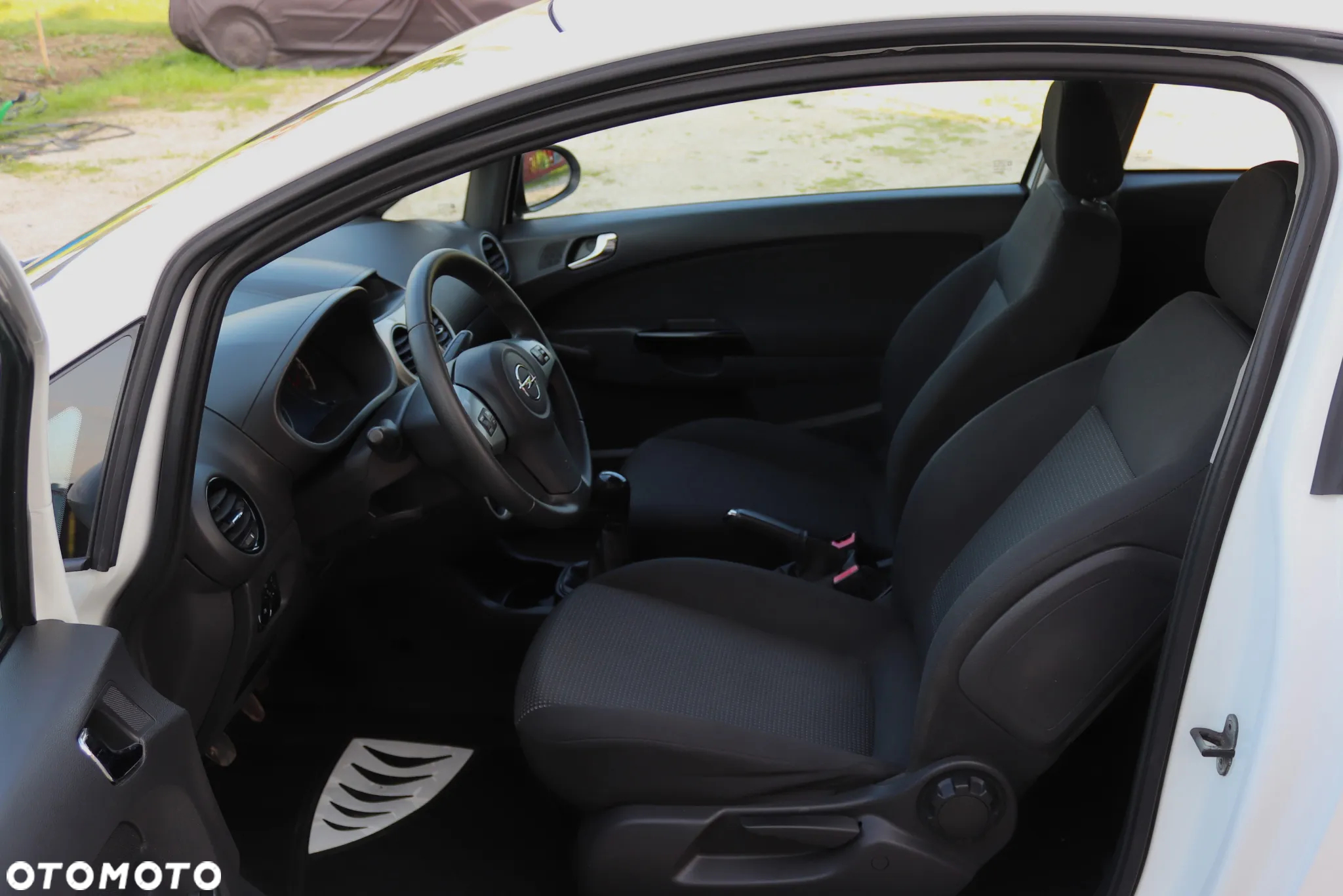 Opel Corsa - 17
