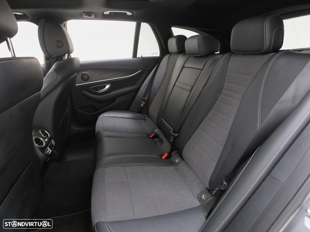 Mercedes-Benz E 300 de Exclusive Line - 10
