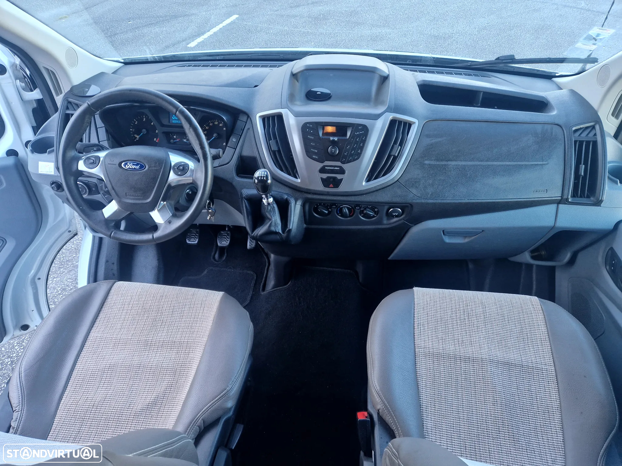 Ford Transit Challanger - 34