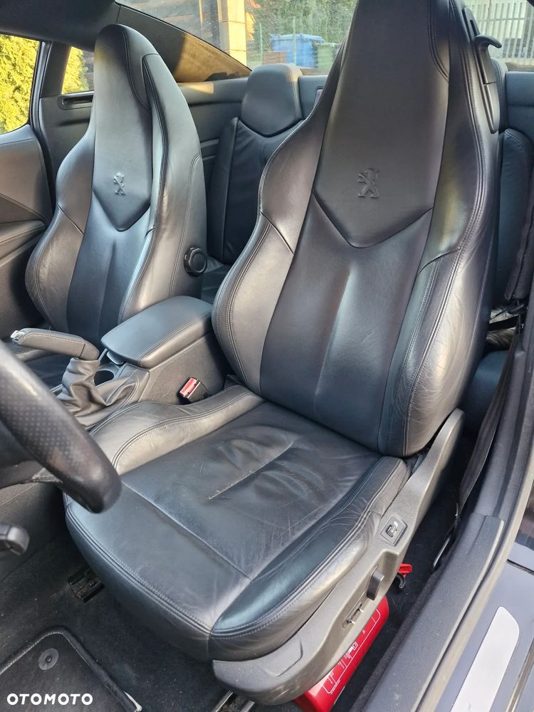 Peugeot RCZ 1.6 THP - 9