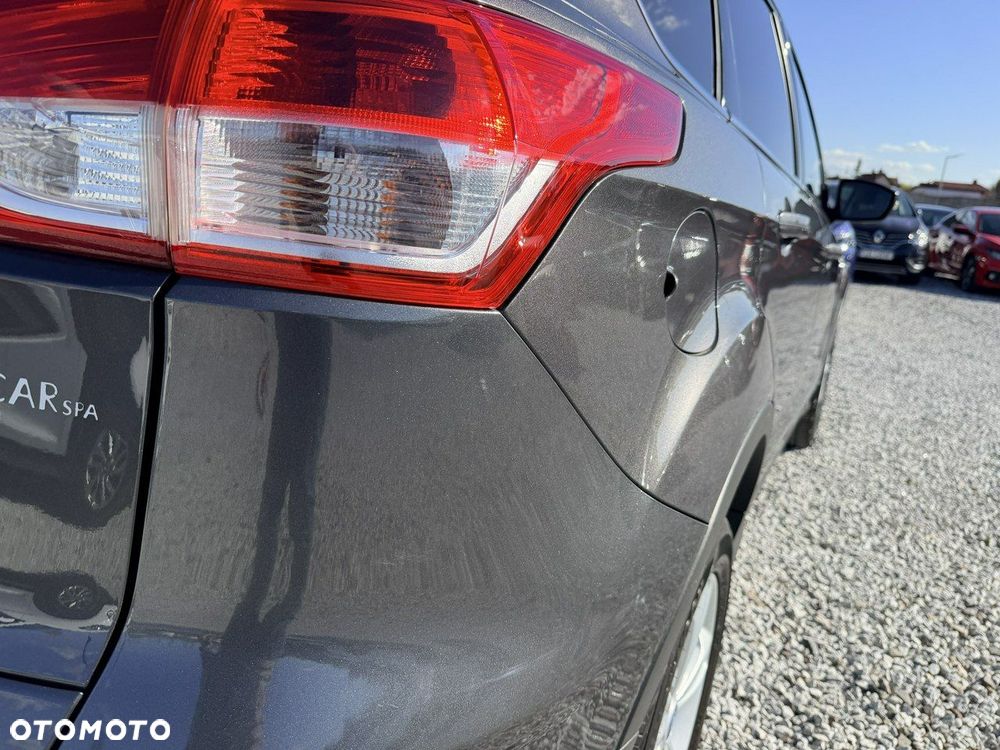 Ford Kuga 2.0 TDCi 4x2 Trend - 10