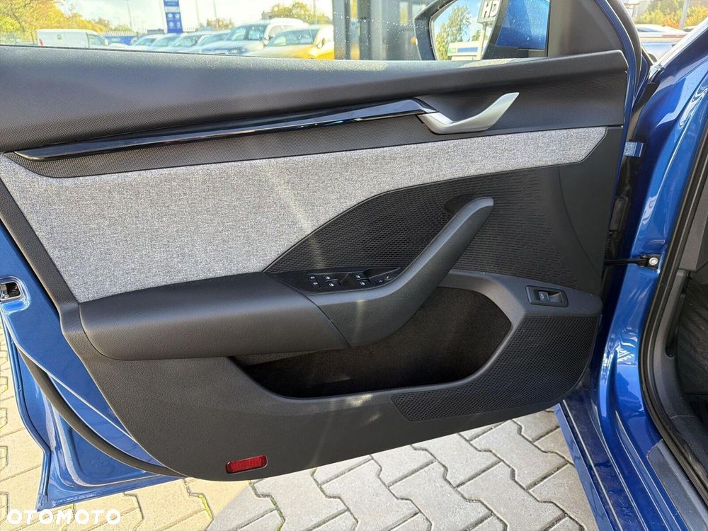 Skoda Octavia 1.5 TSI Selection - 10