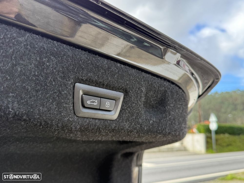BMW 530 e Pack Desportivo M Pro - 15