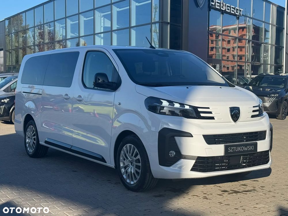 Peugeot Traveller