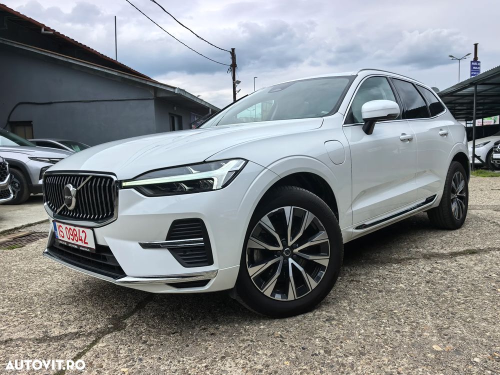 Volvo XC 60 T8 AWD Recharge Geartronic Inscription Expression - 2