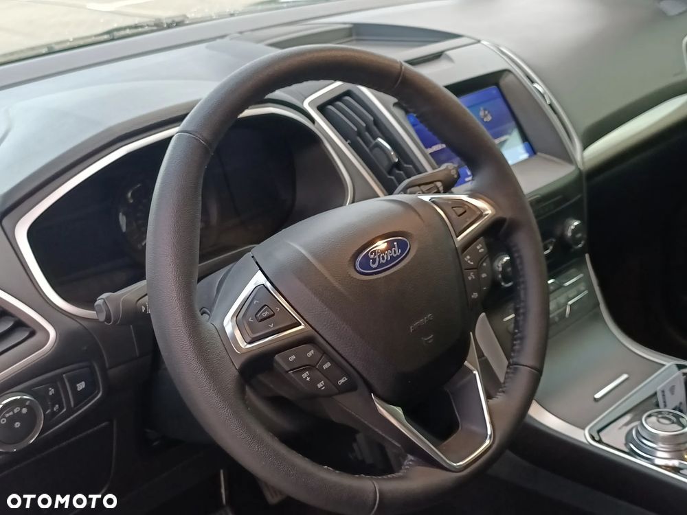 Ford Edge - 20