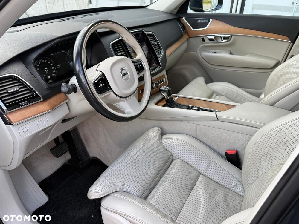 Volvo XC 90 D5 AWD Inscription - 12