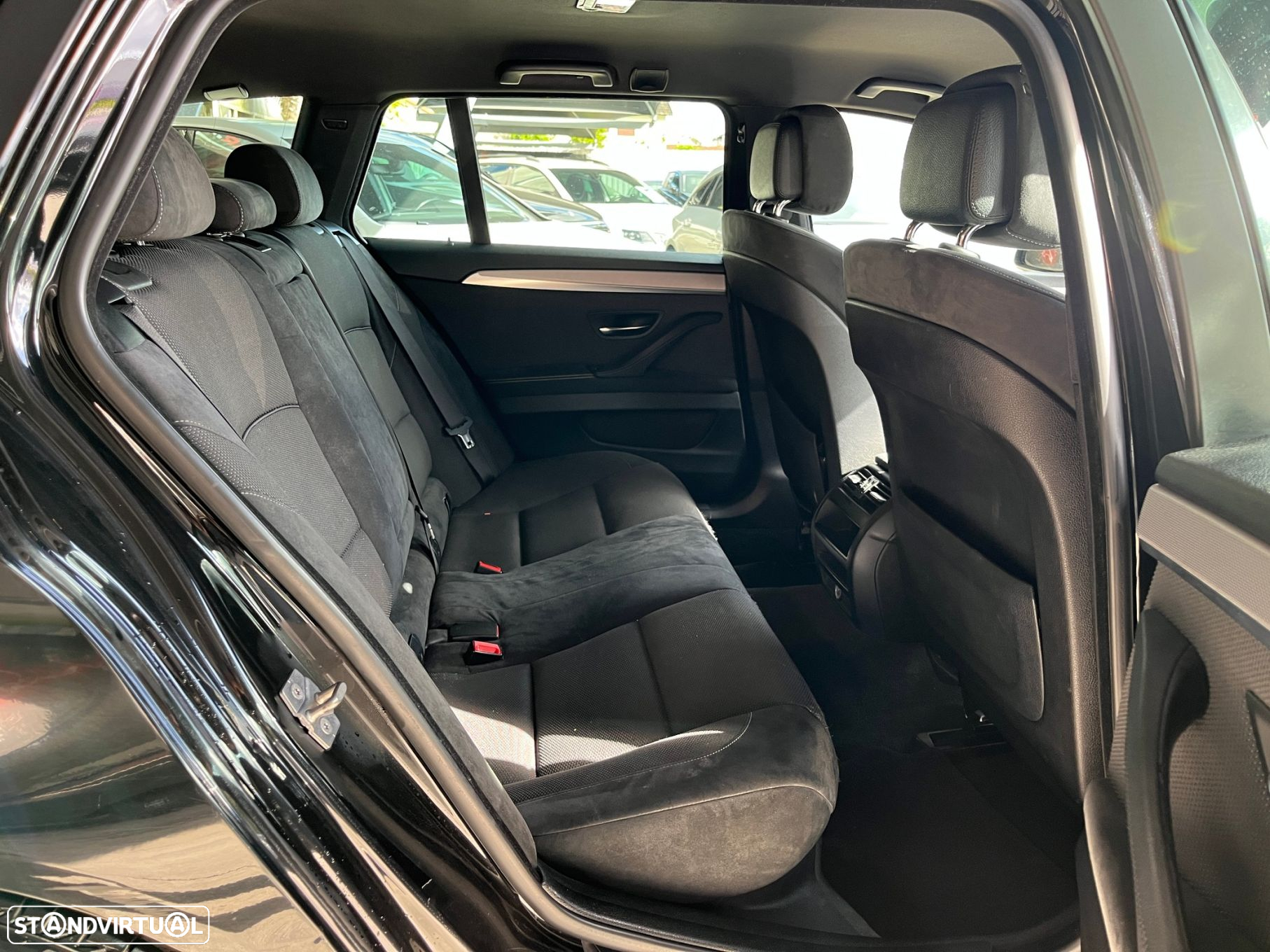 BMW 520 d Pack M - 54