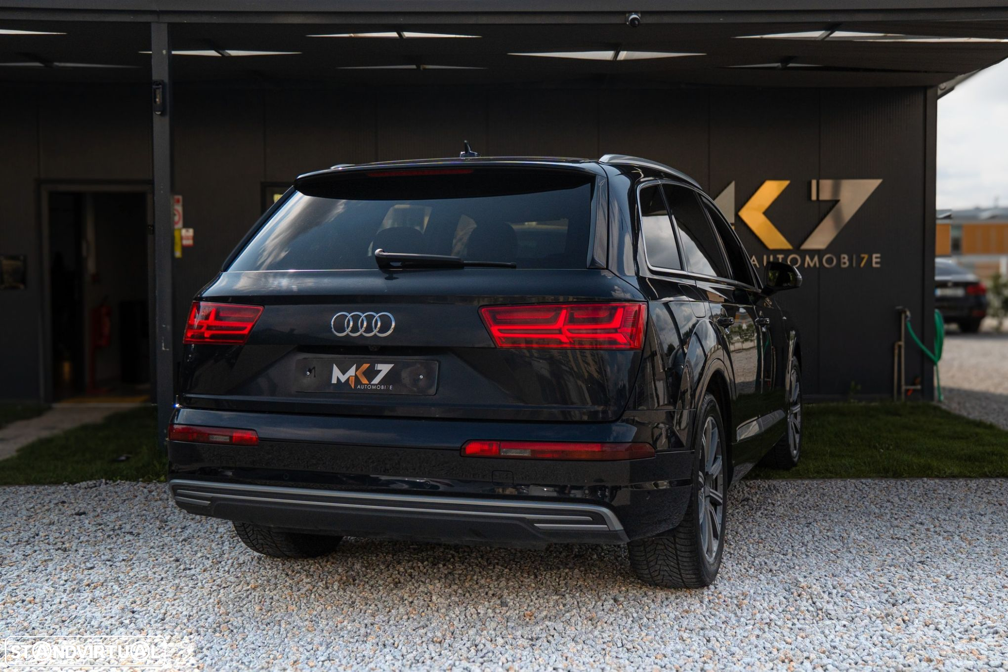 Audi Q7 3.0 TDI E-tron quattro Tiptronic - 4