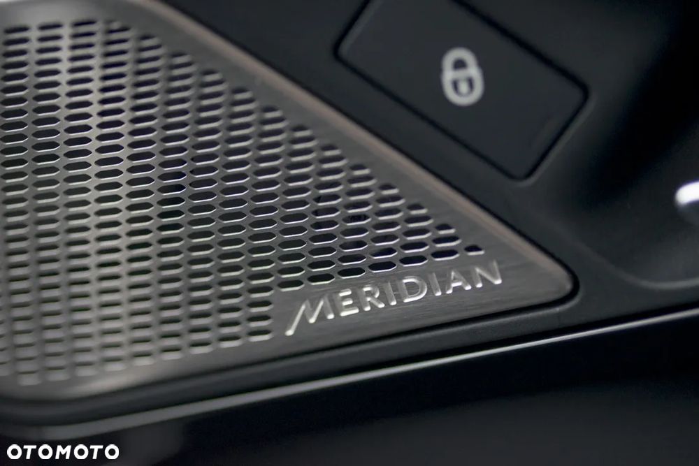 Jaguar XE 2.0 D180 HSE - 5