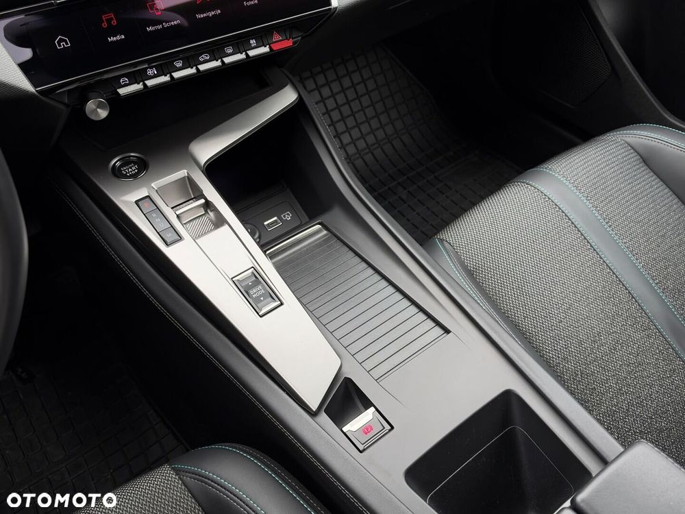 Peugeot 308 1.2 PureTech Allure Pack S&S - 16