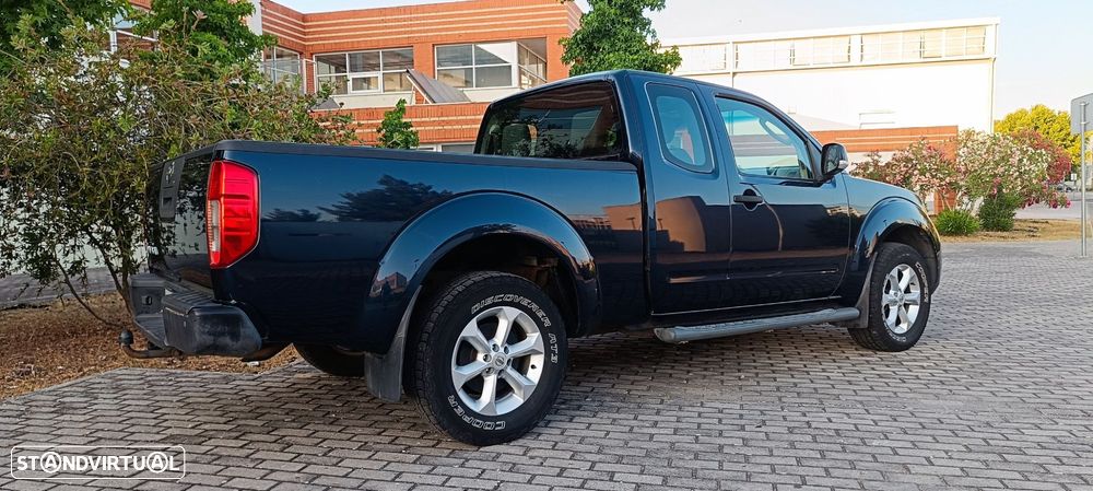 Nissan Navara 2.5 dCi KC SE 4WD - 8