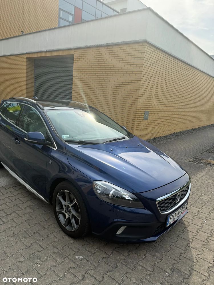 Volvo V40 D3 Drive-E Ocean Race - 11
