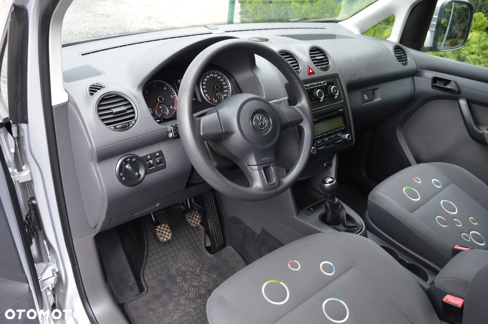 Volkswagen Caddy - 25