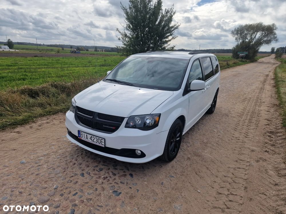 Dodge Grand Caravan 3.6 R/T - 2