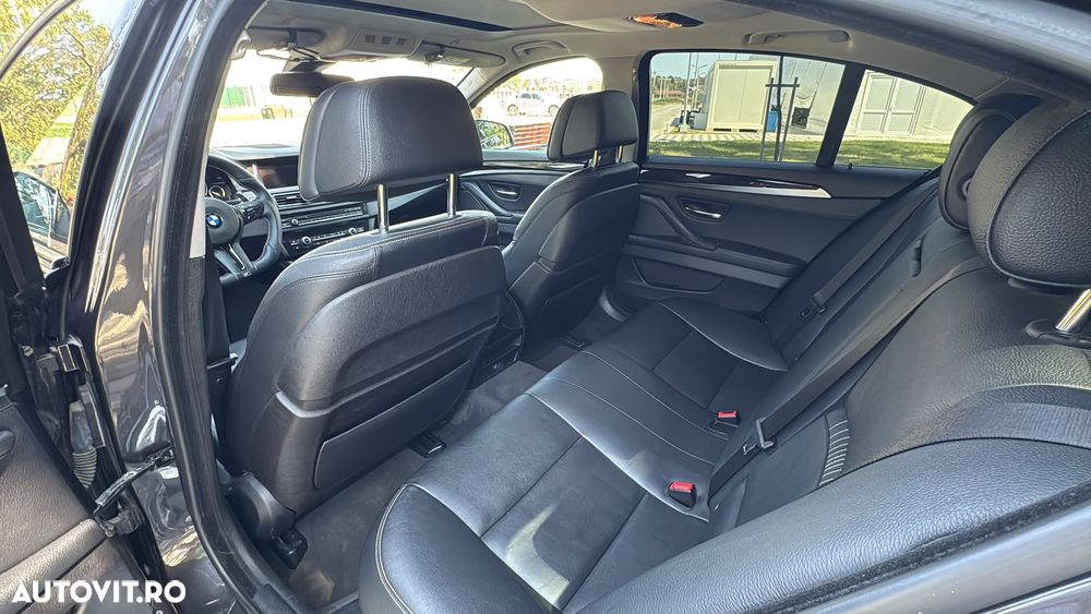 BMW Seria 5 528i xDrive Aut. - 5