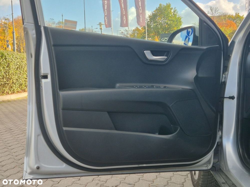 Kia Stonic 1.2 M - 18