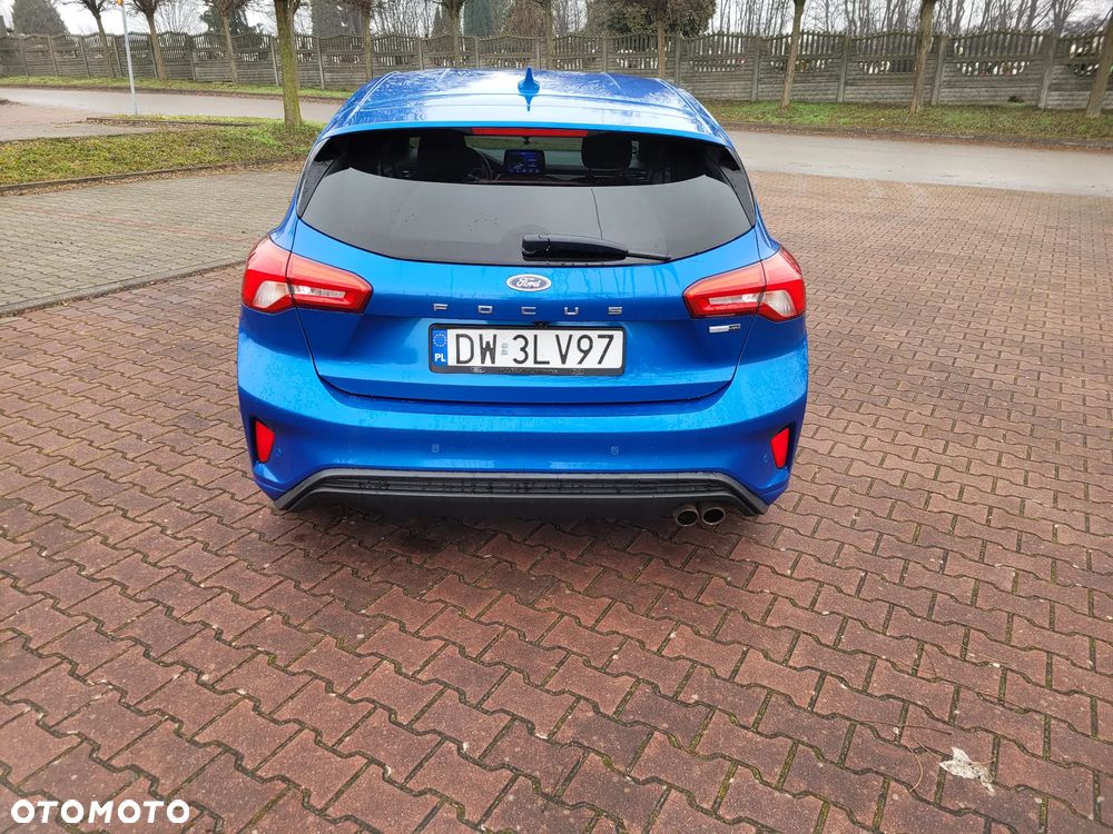 Ford Focus 1.0 EcoBoost mHEV ST-Line X - 5