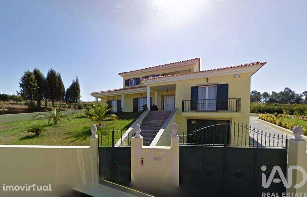 Casa / Villa T4 em Oiã de 362 m2 - Grande imagem: 3/37