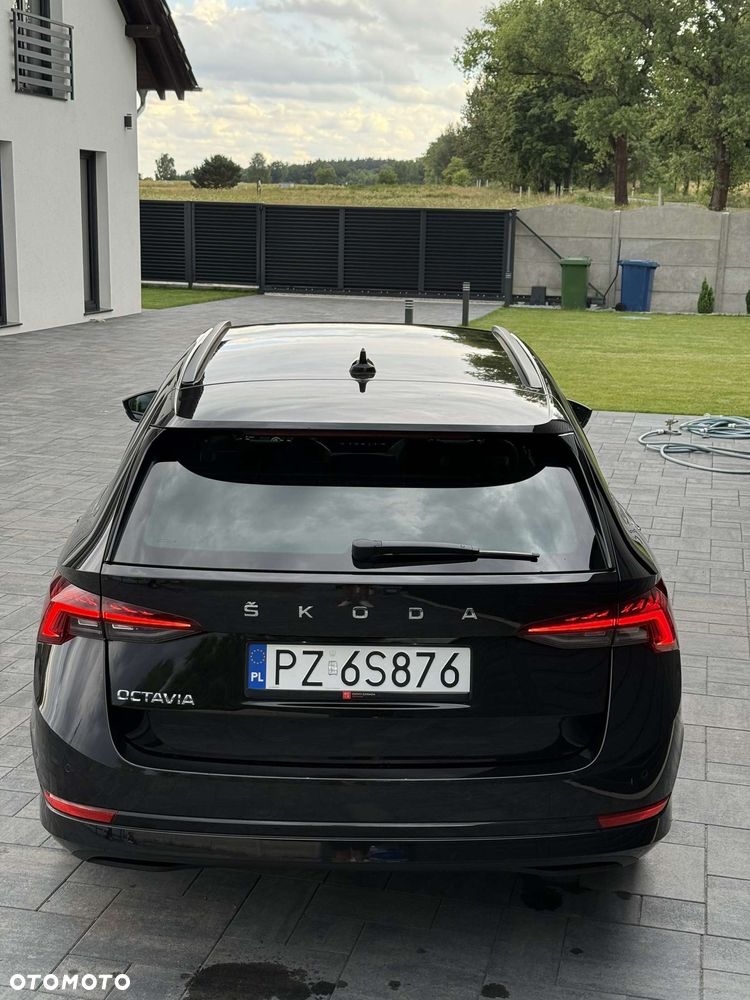 Skoda Octavia 2.0 TDI SCR Style DSG - 13