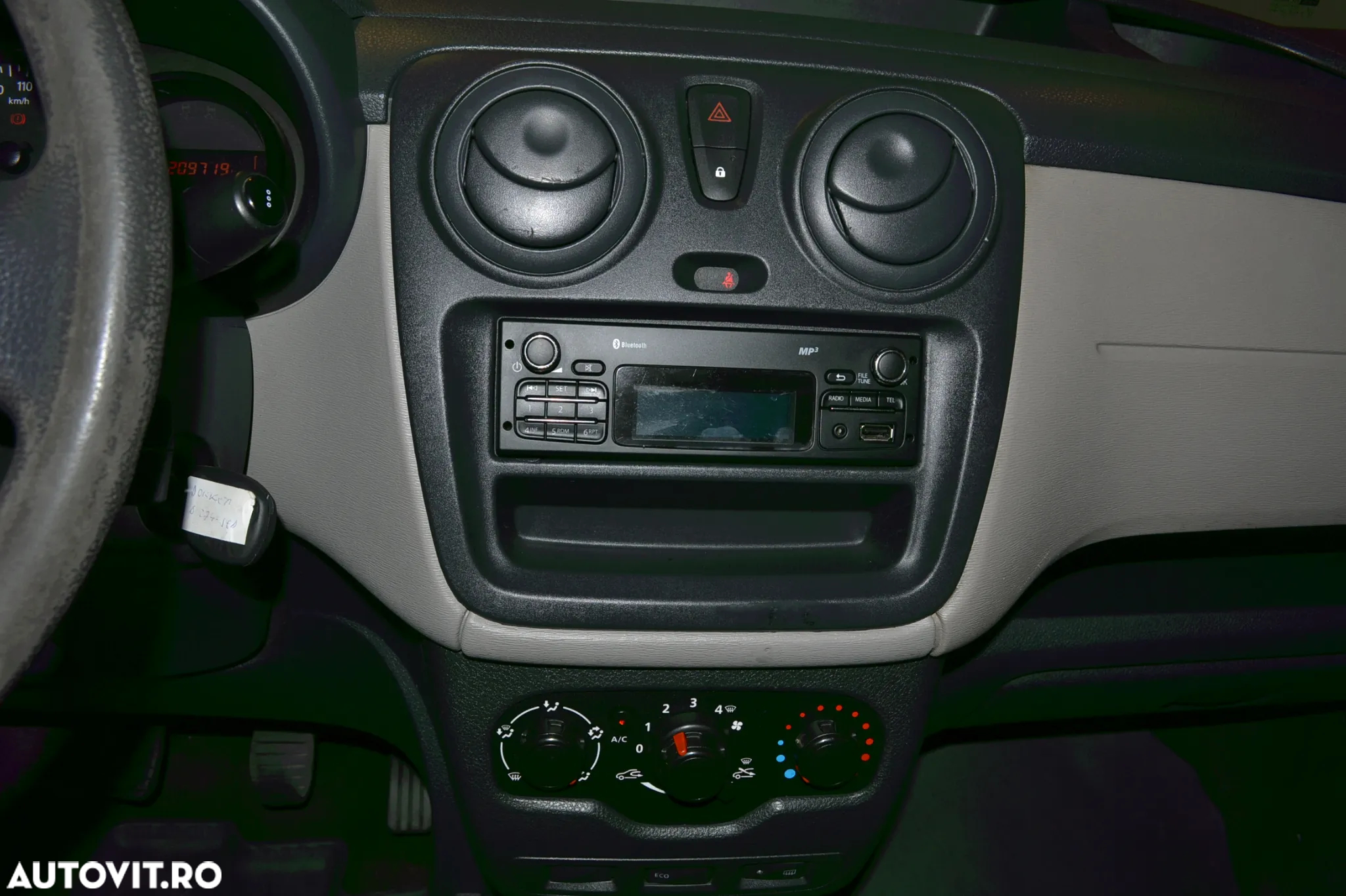 Dacia Dokker 1.5 dCi 75 CP Ambiance - 11
