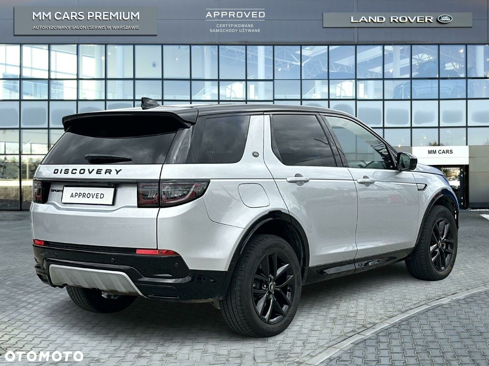 Land Rover Discovery Sport - 8