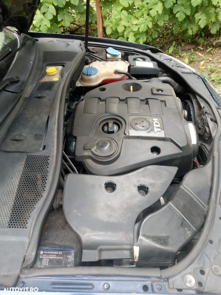 Volkswagen Passat 1.9TDI Basis - 8