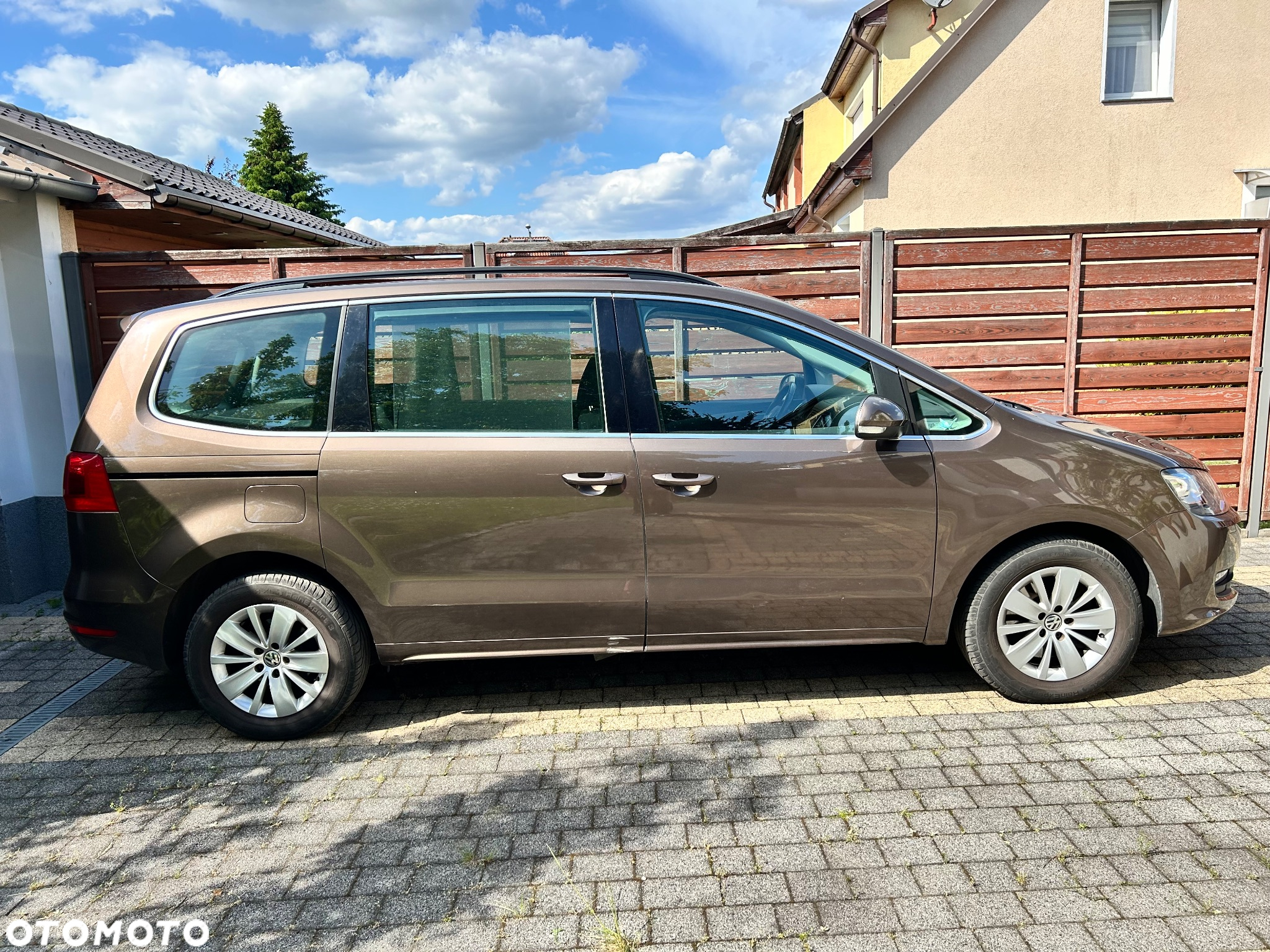 Volkswagen Sharan 2.0 TDI Comfortline - 12