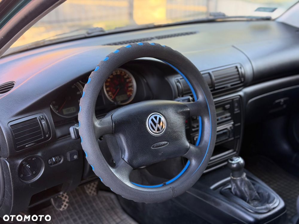 Volkswagen Passat 2.0 Basis - 7