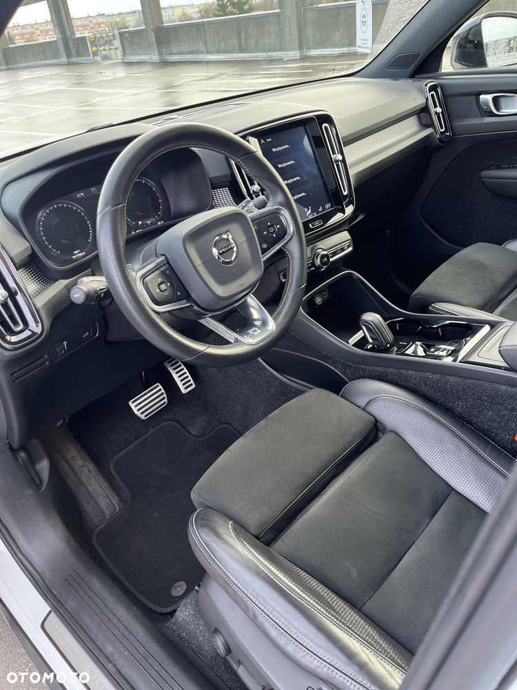 Volvo XC 40 T5 AWD R-Design - 12