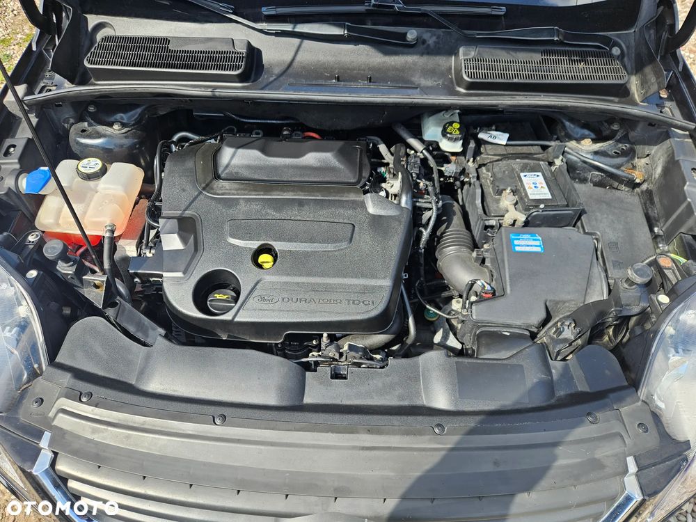 Ford Kuga 2.0 TDCi 4x4 Titanium - 20