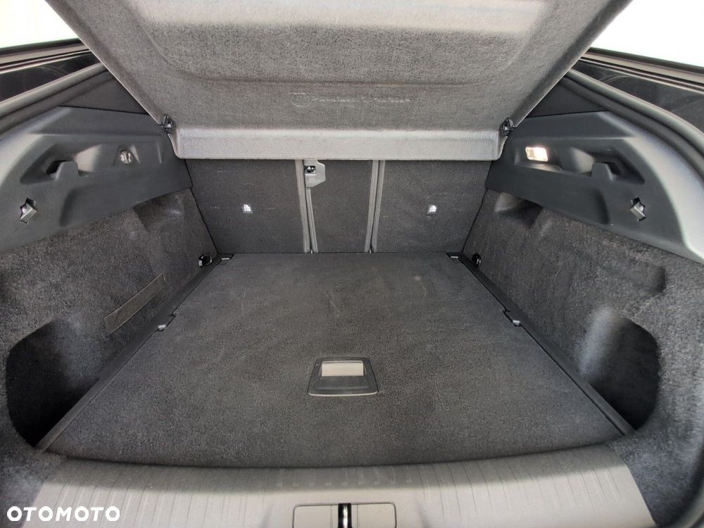 Peugeot 3008 1.2 PureTech mHEV Allure e-DCS6 - 6