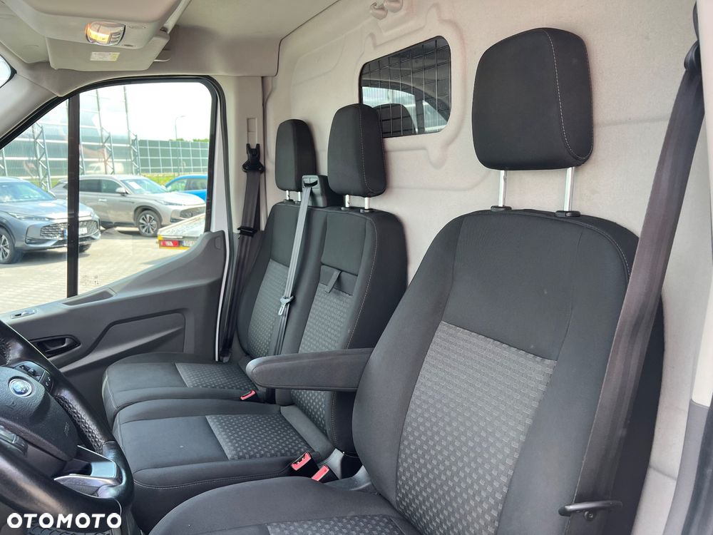 Ford transit - 23