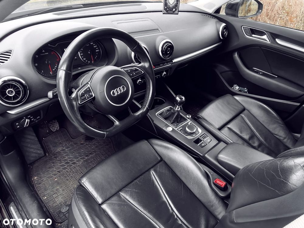 Audi A3 Sportback - 8