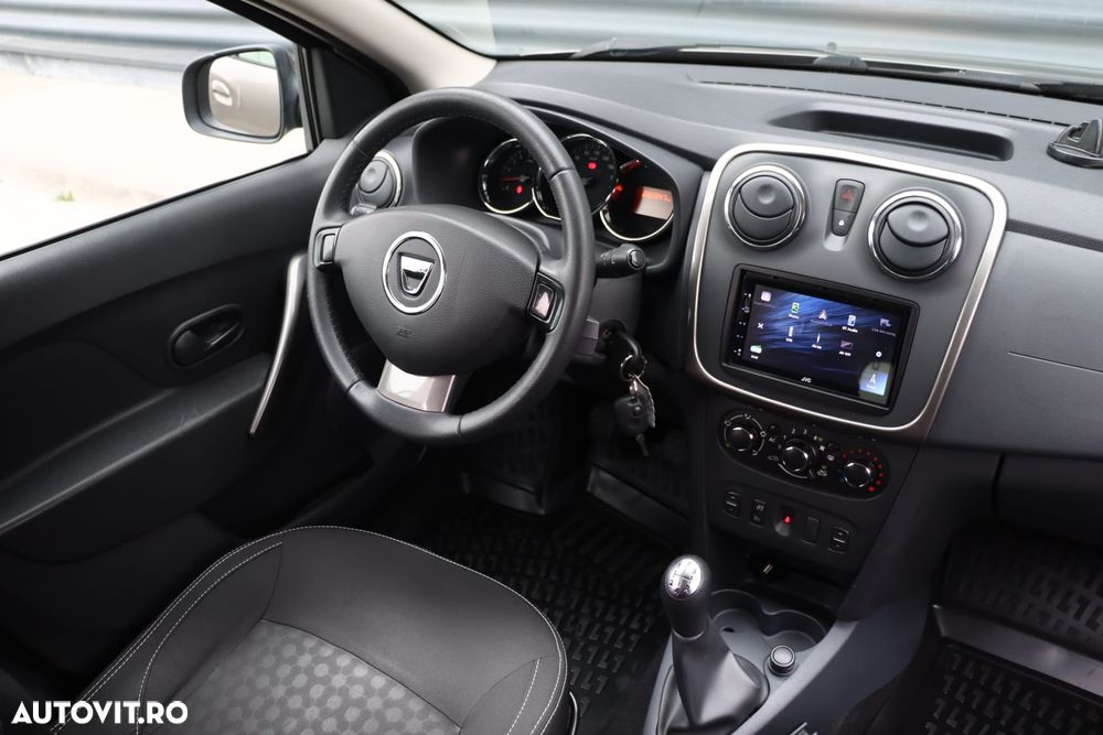 Dacia Logan 0.9 TCe 90 CP Laureate - 5