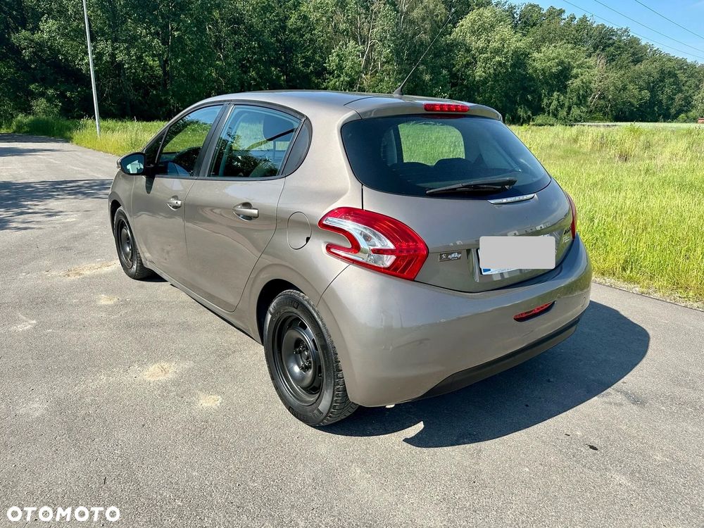 Peugeot 208 HDi 68 Access - 3