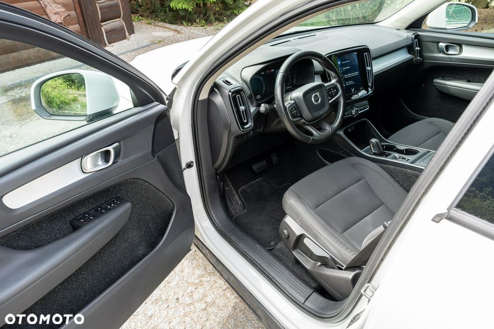 Volvo XC 40 D3 Momentum Pro - 18