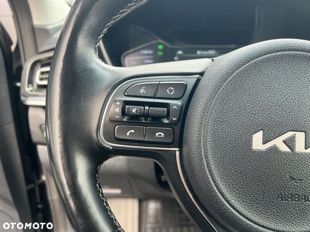 Kia Niro 1.6 GDI Hybrid L Business Line - 17