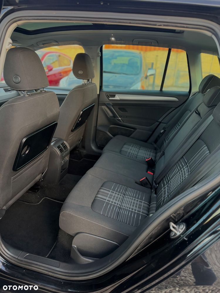 Volkswagen Golf Sportsvan 2.0 TDI BlueMotion Technology Lounge - 17