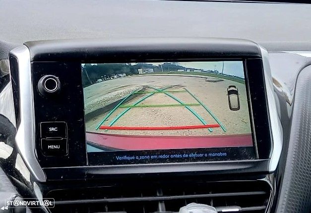 Peugeot 208 1.2 PureTech Style - 11